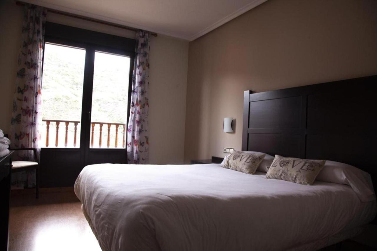 Hotel Rural Camero Viejo Laguna de Cameros Екстериор снимка