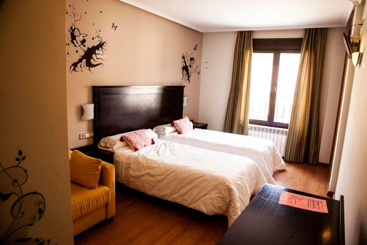 Hotel Rural Camero Viejo Laguna de Cameros Екстериор снимка