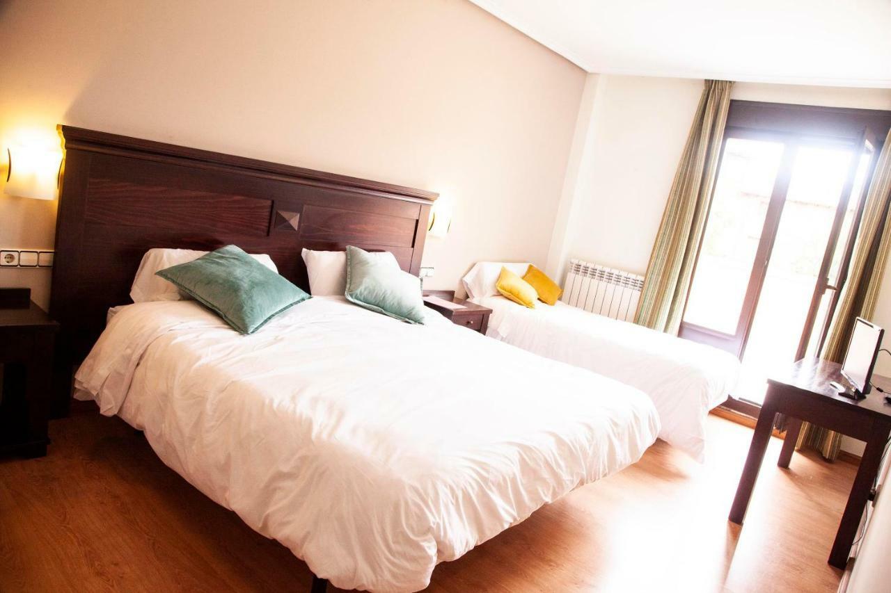 Hotel Rural Camero Viejo Laguna de Cameros Екстериор снимка